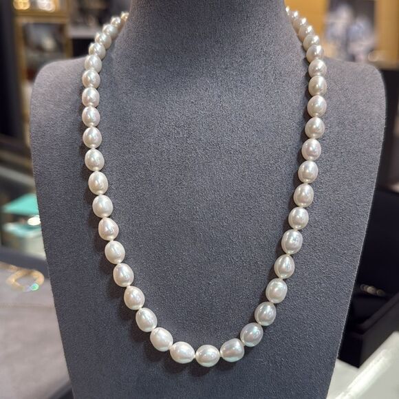 Authentic Tiffany & Co. Elsa Peretti open heart Sterling pearl necklace 16” - Picture 2 of 3